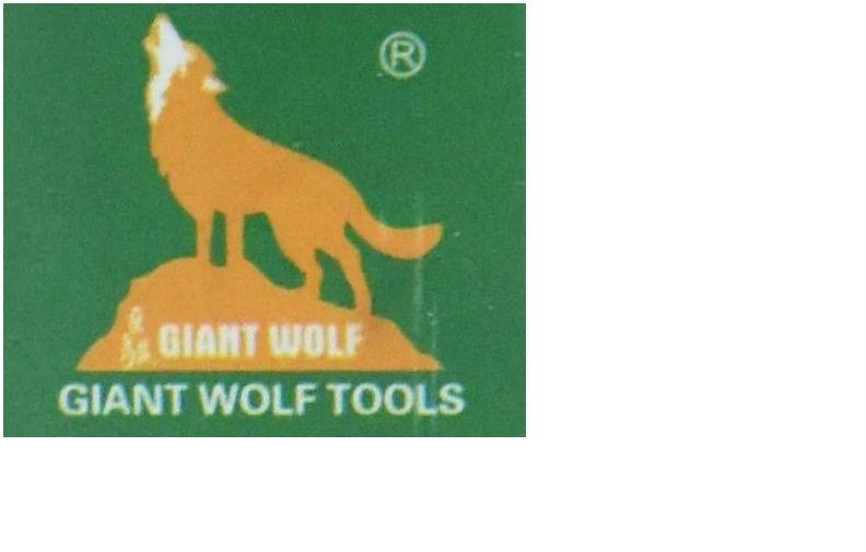 GIANT WOLF